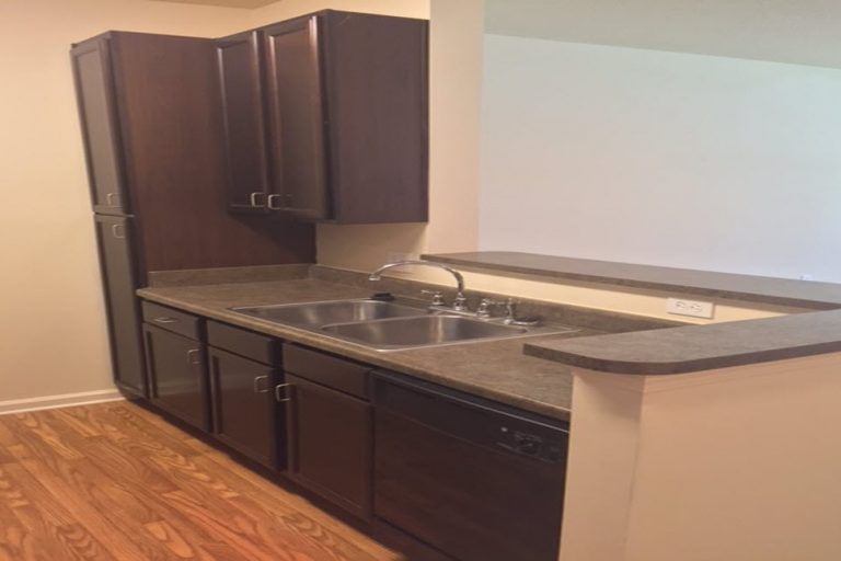 Features Ashton Browns Mill